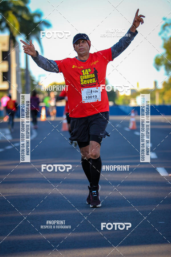 Buy your photos of the event14 Corrida Seven RioPreto Shopping Center on Fotop