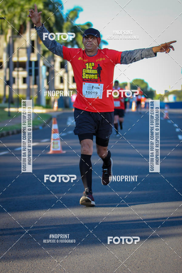 Buy your photos of the event14 Corrida Seven RioPreto Shopping Center on Fotop