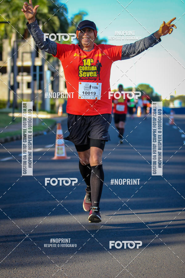 Buy your photos of the event14 Corrida Seven RioPreto Shopping Center on Fotop