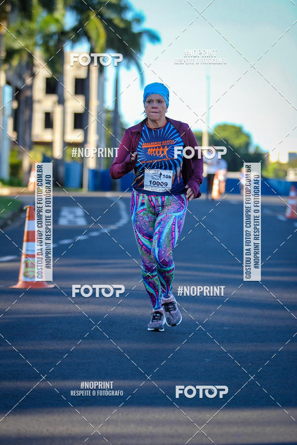 Buy your photos of the event14 Corrida Seven RioPreto Shopping Center on Fotop