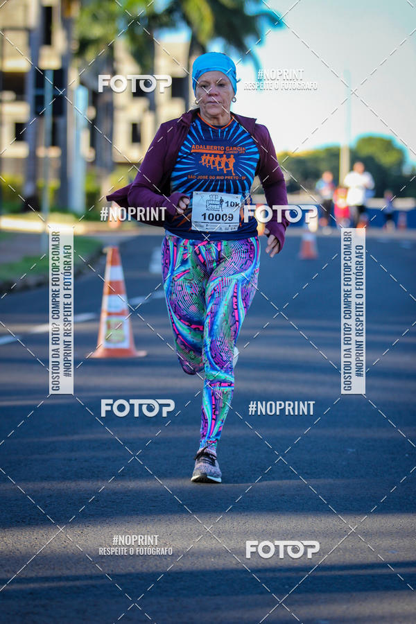 Buy your photos of the event14 Corrida Seven RioPreto Shopping Center on Fotop