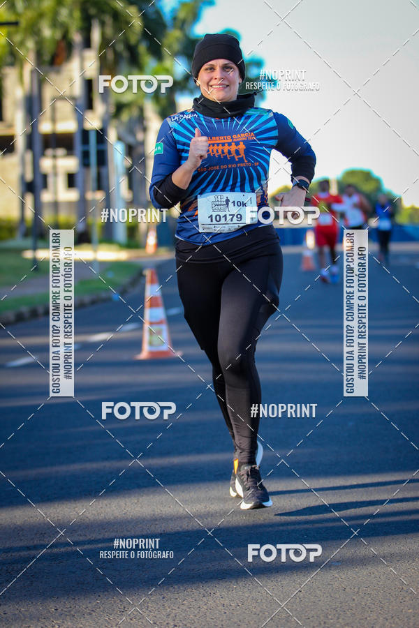 Buy your photos of the event14 Corrida Seven RioPreto Shopping Center on Fotop