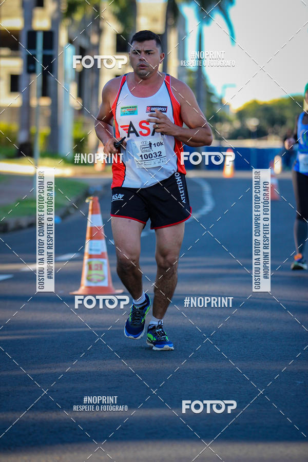 Buy your photos of the event14 Corrida Seven RioPreto Shopping Center on Fotop