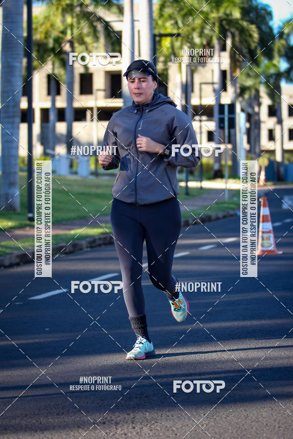 Buy your photos of the event14 Corrida Seven RioPreto Shopping Center on Fotop