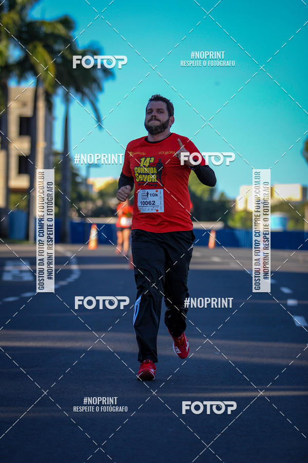 Buy your photos of the event14 Corrida Seven RioPreto Shopping Center on Fotop