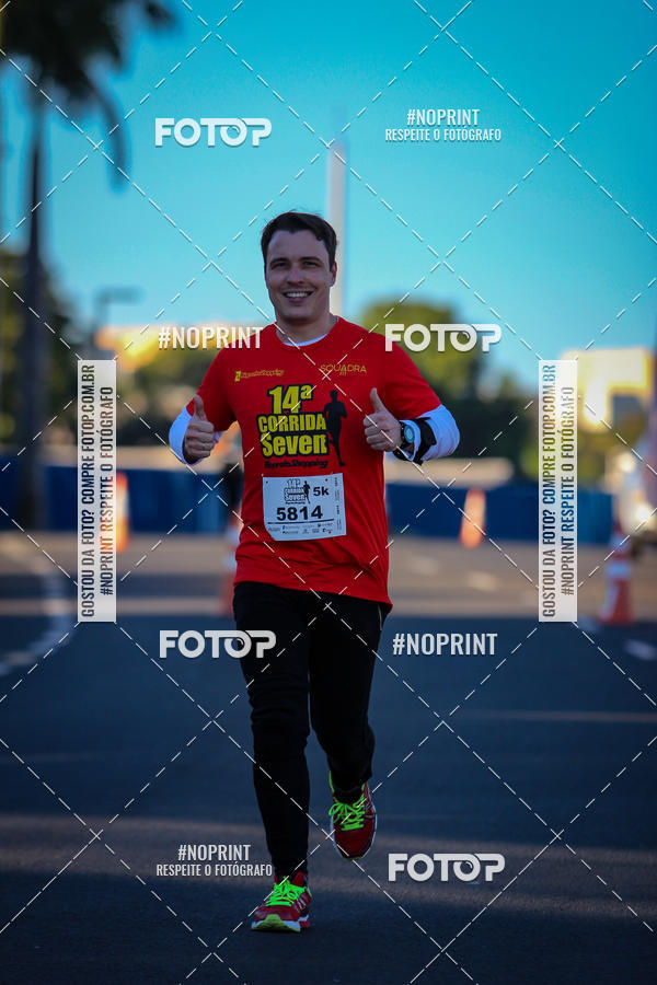 Buy your photos of the event14 Corrida Seven RioPreto Shopping Center on Fotop