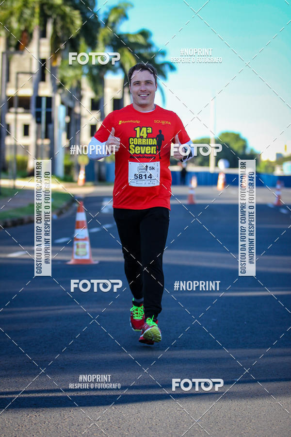 Buy your photos of the event14 Corrida Seven RioPreto Shopping Center on Fotop