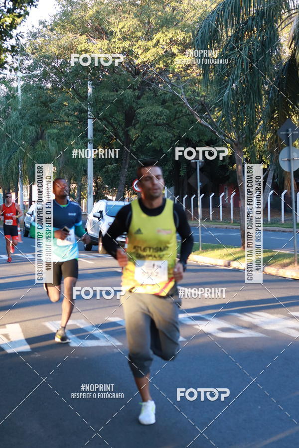 Buy your photos of the event14 Corrida Seven RioPreto Shopping Center on Fotop