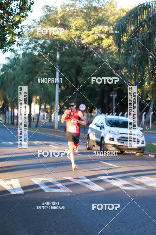 Buy your photos of the event14 Corrida Seven RioPreto Shopping Center on Fotop