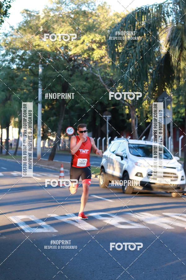 Buy your photos of the event14 Corrida Seven RioPreto Shopping Center on Fotop