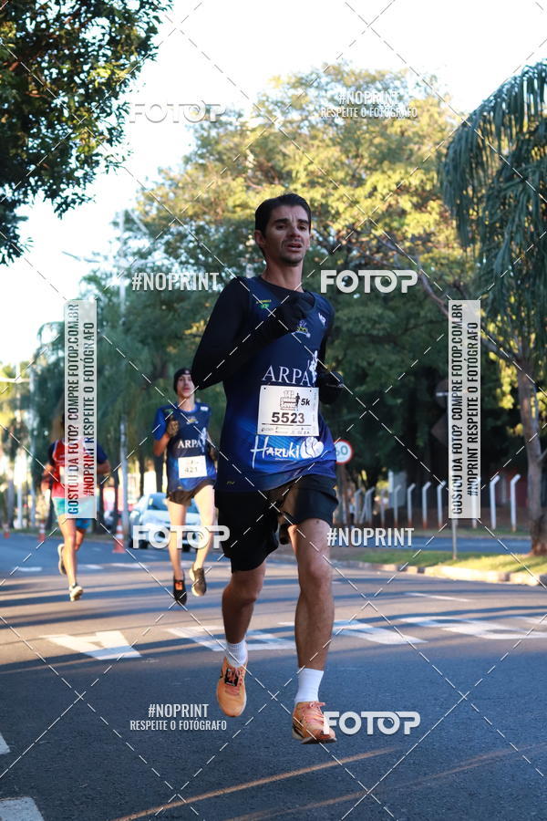 Buy your photos of the event14 Corrida Seven RioPreto Shopping Center on Fotop