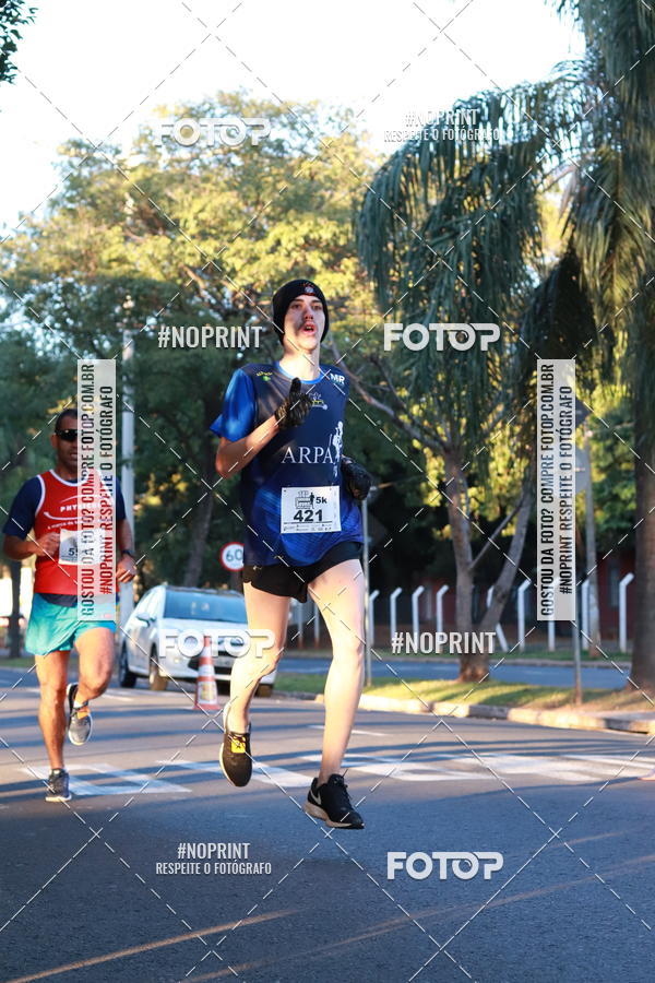 Buy your photos of the event14 Corrida Seven RioPreto Shopping Center on Fotop