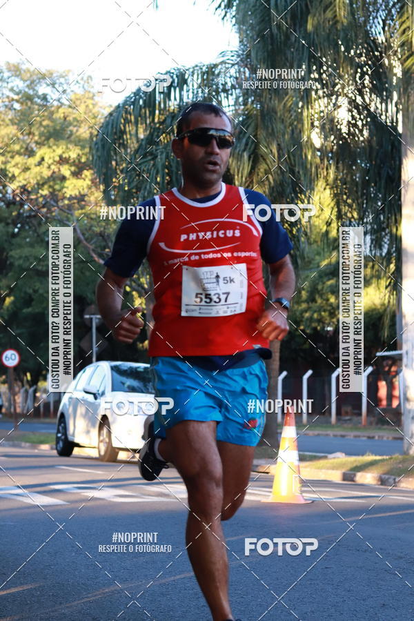 Buy your photos of the event14 Corrida Seven RioPreto Shopping Center on Fotop