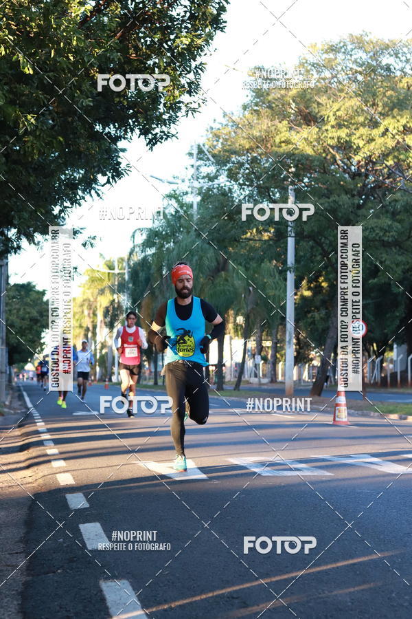 Buy your photos of the event14 Corrida Seven RioPreto Shopping Center on Fotop