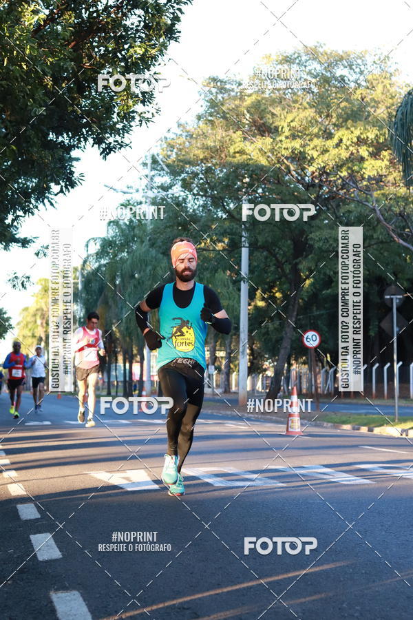 Buy your photos of the event14 Corrida Seven RioPreto Shopping Center on Fotop
