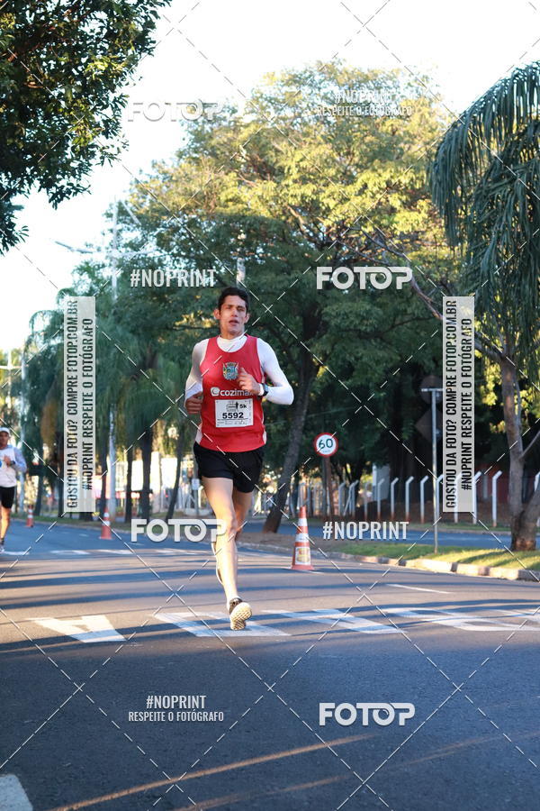 Buy your photos of the event14 Corrida Seven RioPreto Shopping Center on Fotop
