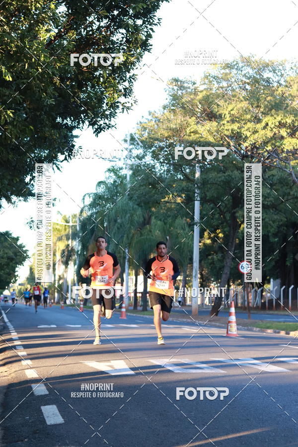 Buy your photos of the event14 Corrida Seven RioPreto Shopping Center on Fotop