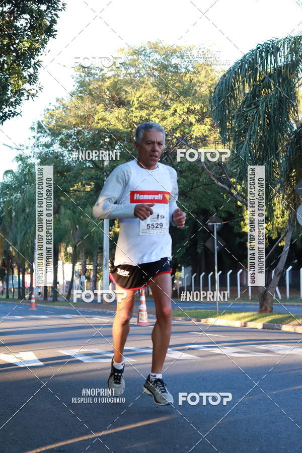 Buy your photos of the event14 Corrida Seven RioPreto Shopping Center on Fotop