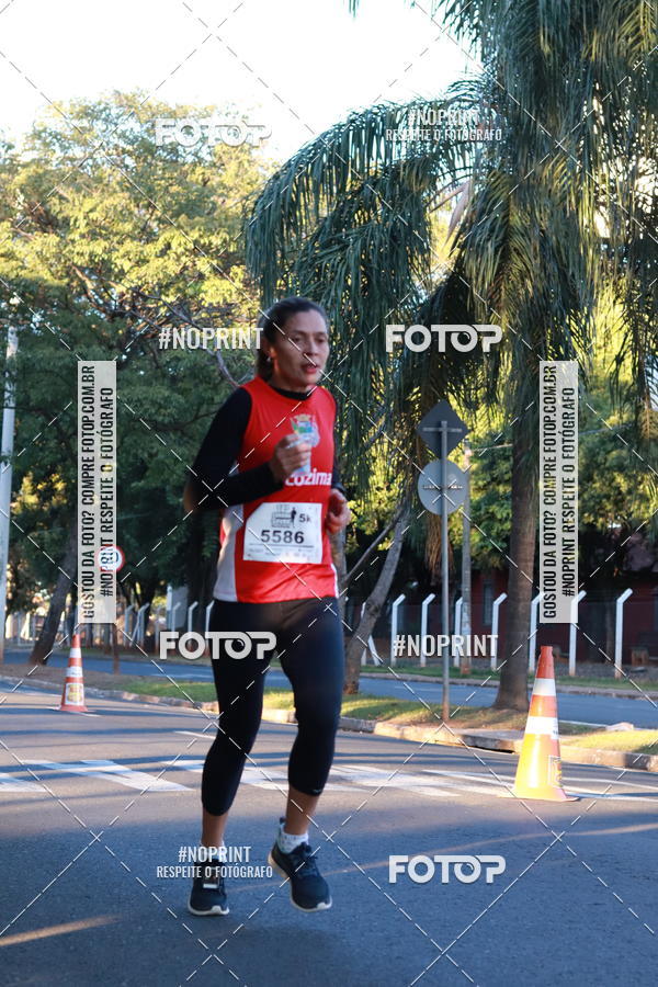 Buy your photos of the event14 Corrida Seven RioPreto Shopping Center on Fotop