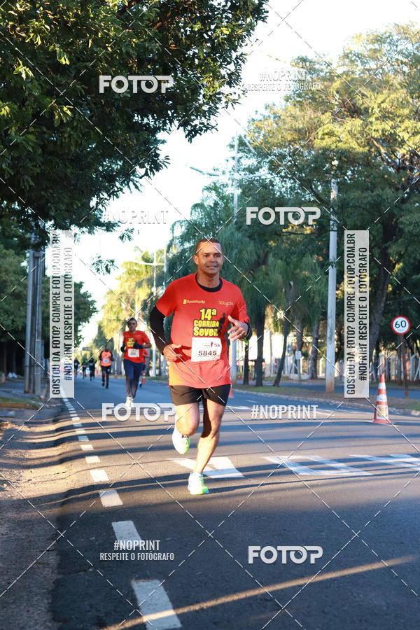 Buy your photos of the event14 Corrida Seven RioPreto Shopping Center on Fotop