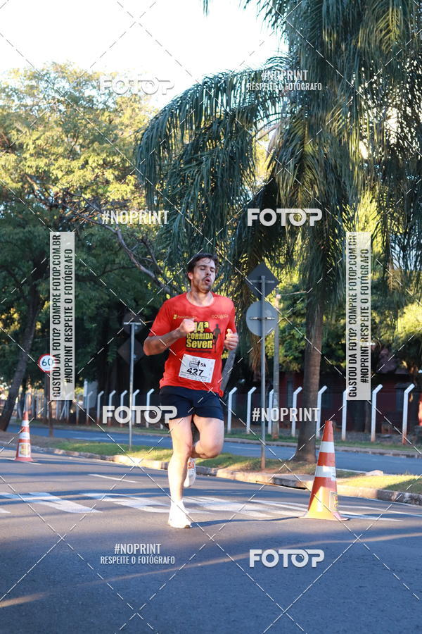 Buy your photos of the event14 Corrida Seven RioPreto Shopping Center on Fotop