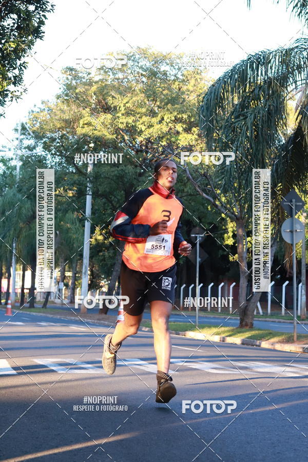 Buy your photos of the event14 Corrida Seven RioPreto Shopping Center on Fotop