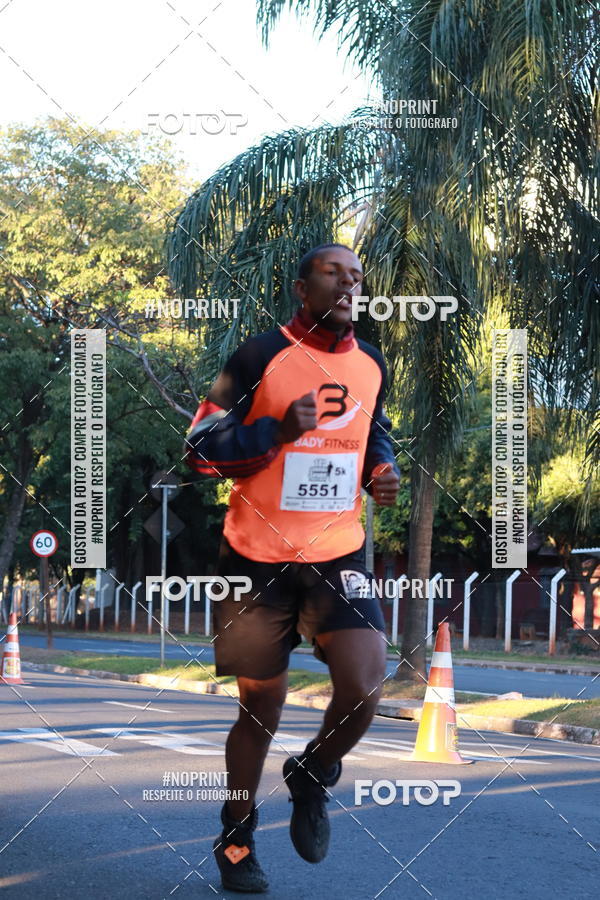 Buy your photos of the event14 Corrida Seven RioPreto Shopping Center on Fotop