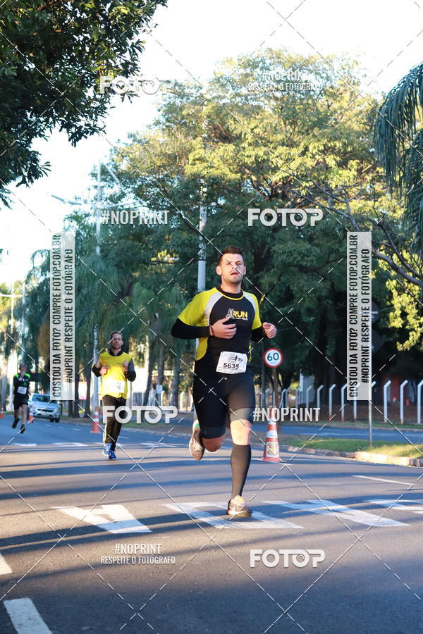 Buy your photos of the event14 Corrida Seven RioPreto Shopping Center on Fotop
