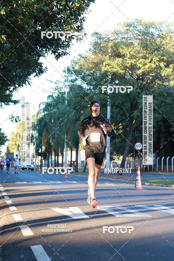 Buy your photos of the event14 Corrida Seven RioPreto Shopping Center on Fotop