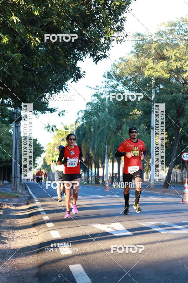 Buy your photos of the event14 Corrida Seven RioPreto Shopping Center on Fotop