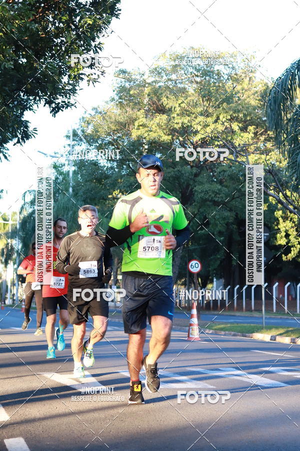 Buy your photos of the event14 Corrida Seven RioPreto Shopping Center on Fotop