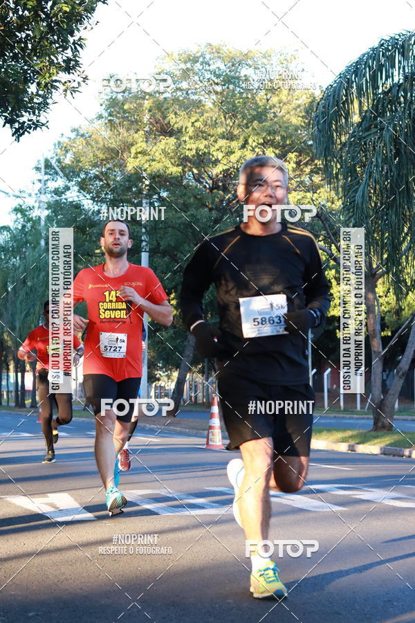 Buy your photos of the event14 Corrida Seven RioPreto Shopping Center on Fotop