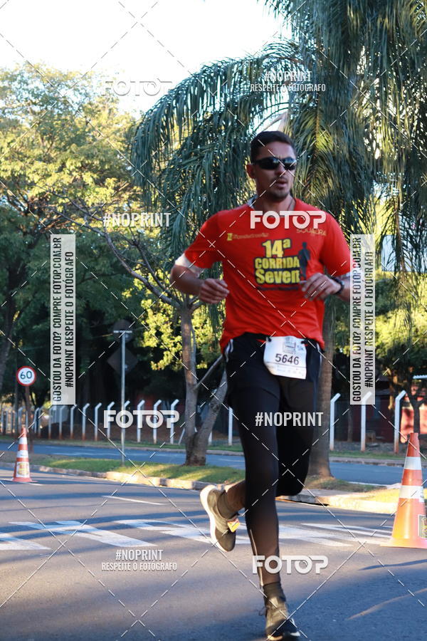Buy your photos of the event14 Corrida Seven RioPreto Shopping Center on Fotop
