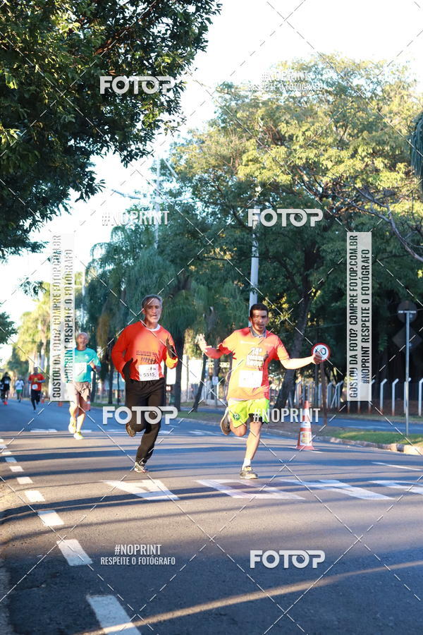 Buy your photos of the event14 Corrida Seven RioPreto Shopping Center on Fotop