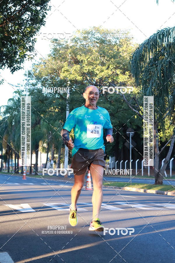 Buy your photos of the event14 Corrida Seven RioPreto Shopping Center on Fotop