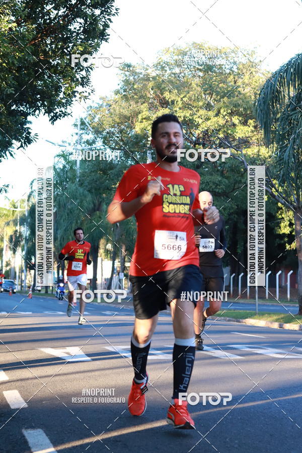 Buy your photos of the event14 Corrida Seven RioPreto Shopping Center on Fotop