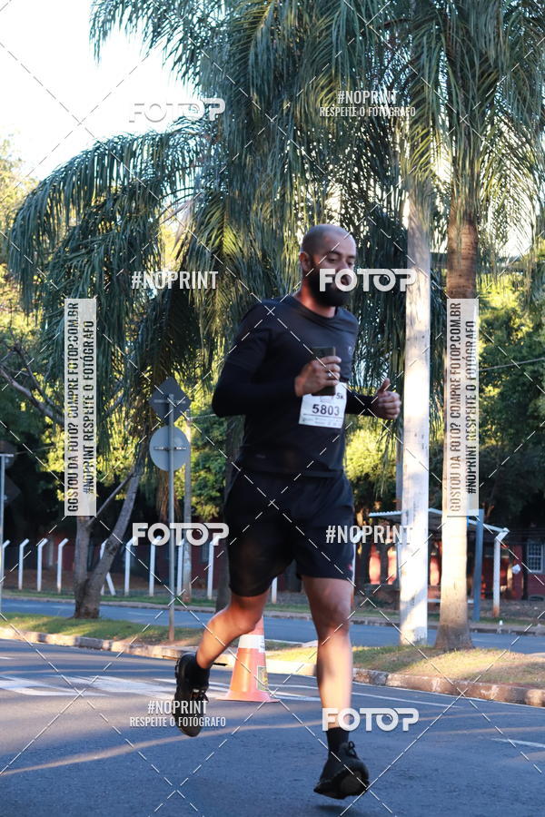 Buy your photos of the event14 Corrida Seven RioPreto Shopping Center on Fotop