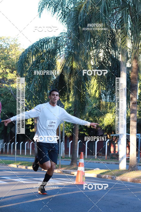 Buy your photos of the event14 Corrida Seven RioPreto Shopping Center on Fotop