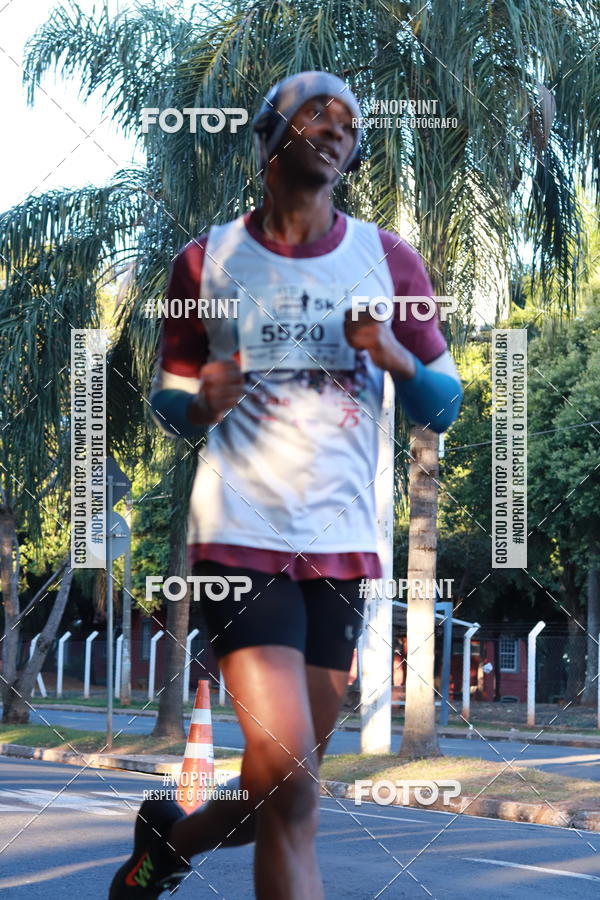 Buy your photos of the event14 Corrida Seven RioPreto Shopping Center on Fotop