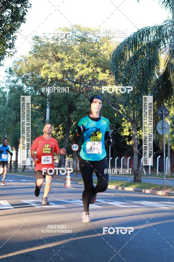 Buy your photos of the event14 Corrida Seven RioPreto Shopping Center on Fotop