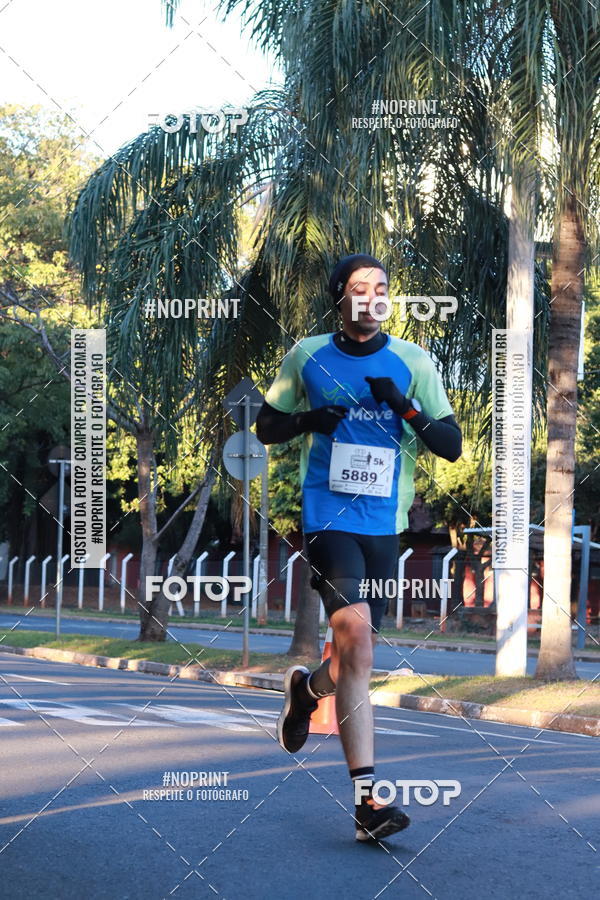 Buy your photos of the event14 Corrida Seven RioPreto Shopping Center on Fotop