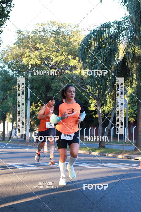 Buy your photos of the event14 Corrida Seven RioPreto Shopping Center on Fotop