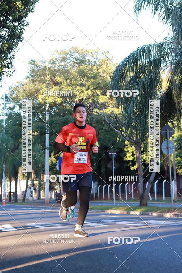 Buy your photos of the event14 Corrida Seven RioPreto Shopping Center on Fotop