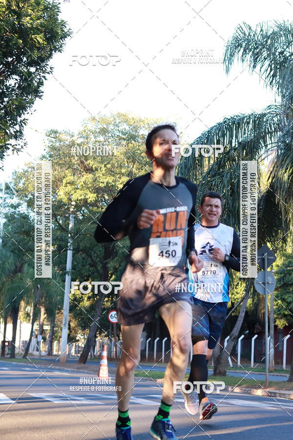 Buy your photos of the event14 Corrida Seven RioPreto Shopping Center on Fotop