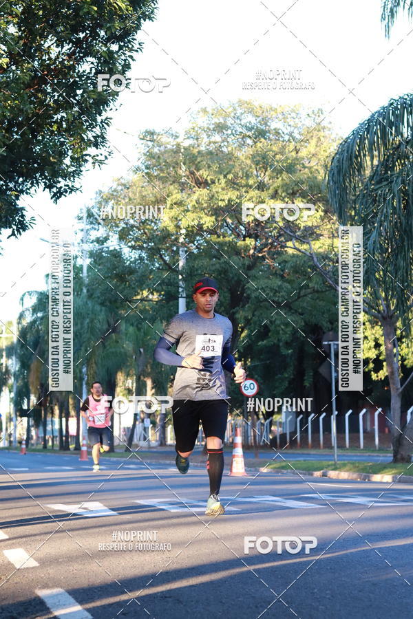 Buy your photos of the event14 Corrida Seven RioPreto Shopping Center on Fotop