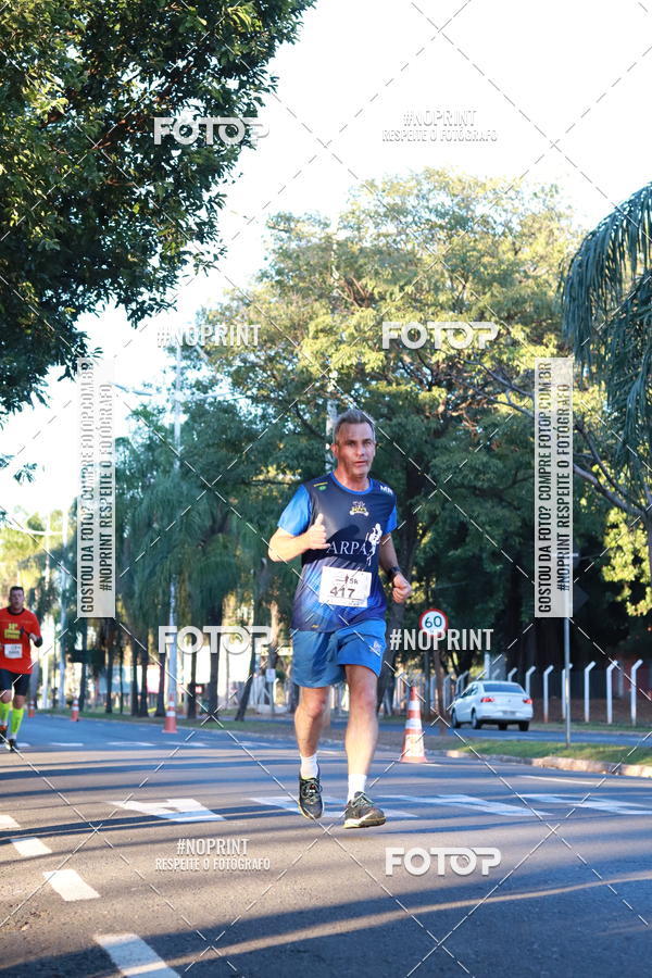 Buy your photos of the event14 Corrida Seven RioPreto Shopping Center on Fotop