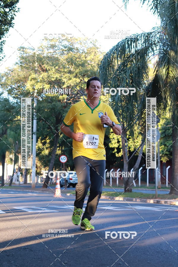 Buy your photos of the event14 Corrida Seven RioPreto Shopping Center on Fotop