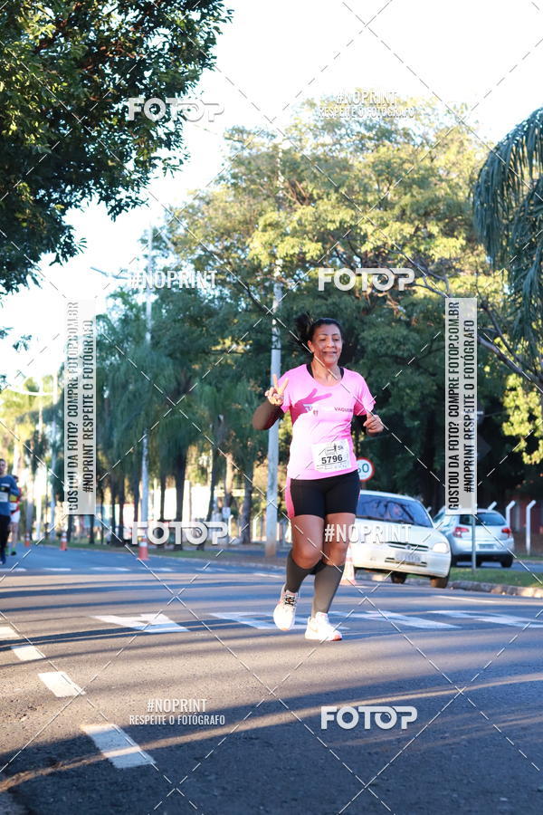 Buy your photos of the event14 Corrida Seven RioPreto Shopping Center on Fotop