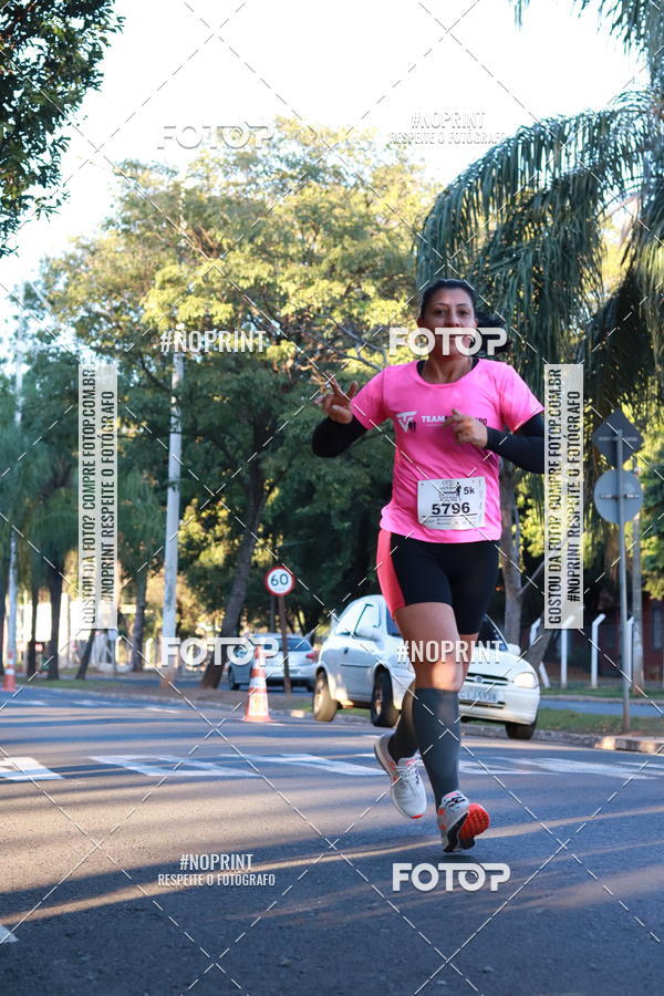 Buy your photos of the event14 Corrida Seven RioPreto Shopping Center on Fotop