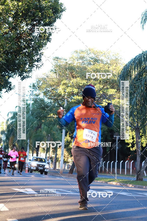 Buy your photos of the event14 Corrida Seven RioPreto Shopping Center on Fotop